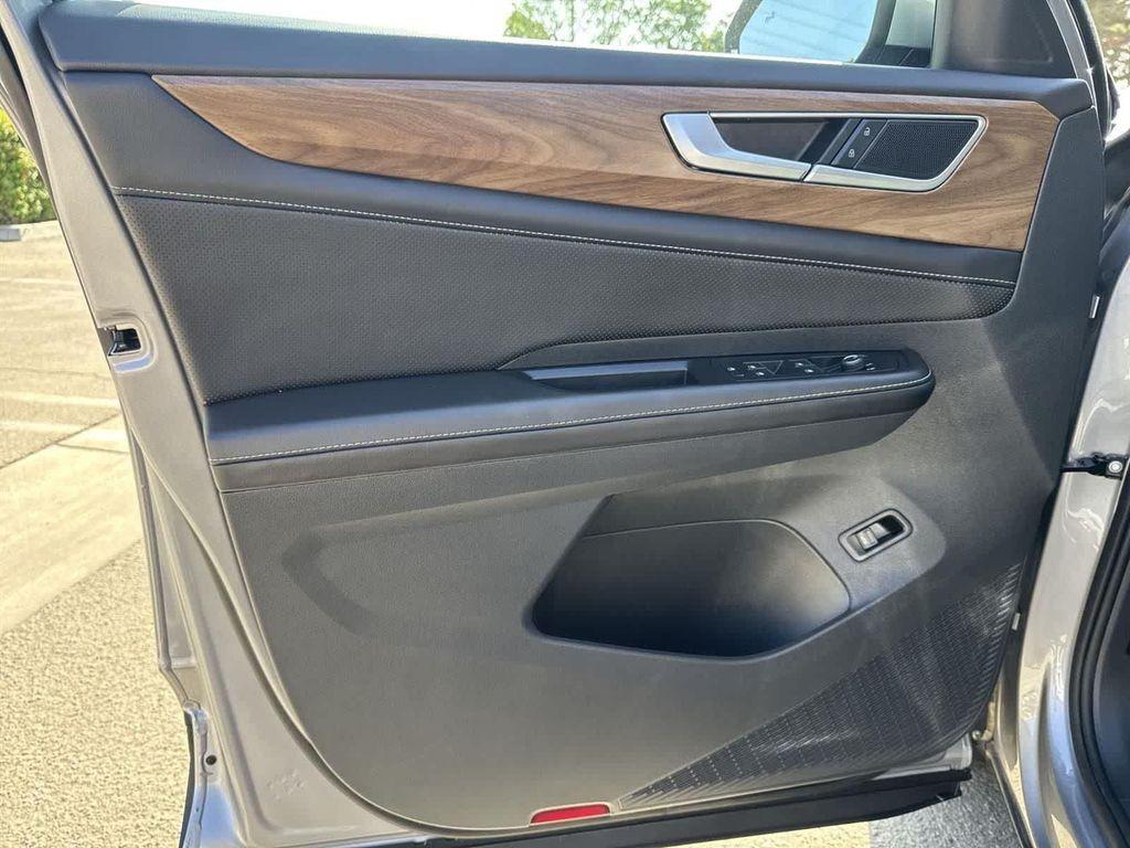 used 2025 Volkswagen Atlas car, priced at $34,988