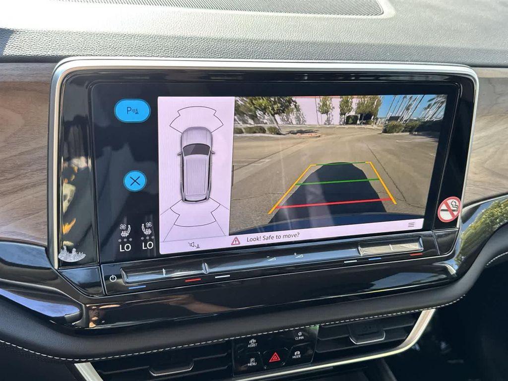 used 2025 Volkswagen Atlas car, priced at $34,988