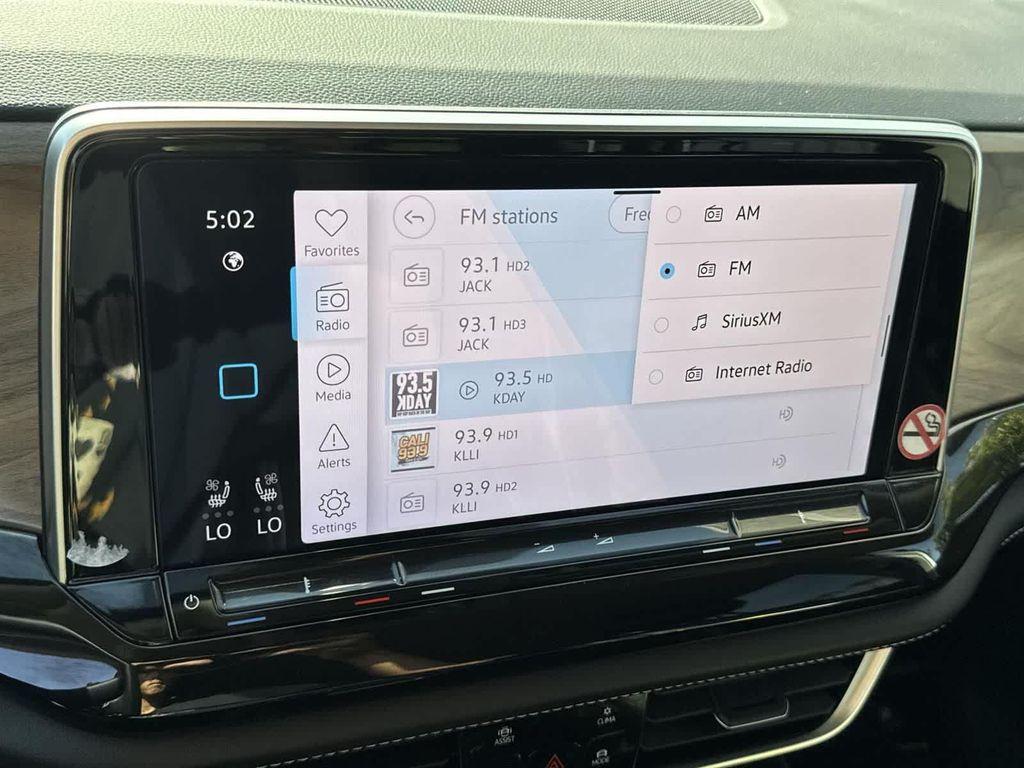 used 2025 Volkswagen Atlas car, priced at $34,988