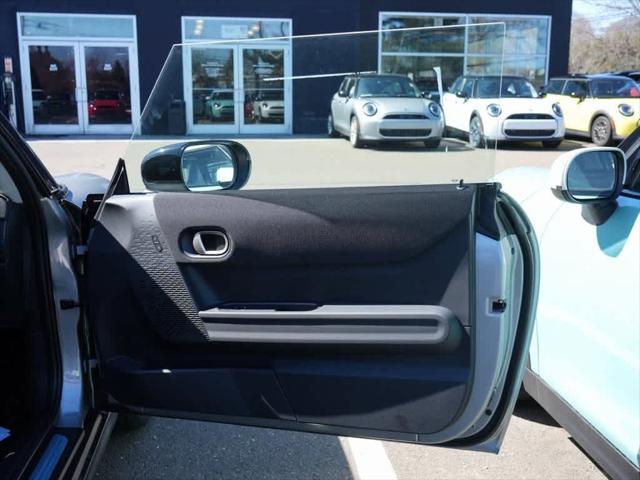 new 2025 MINI Hardtop car, priced at $32,345
