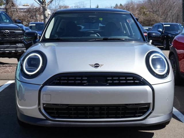 new 2025 MINI Hardtop car, priced at $32,345