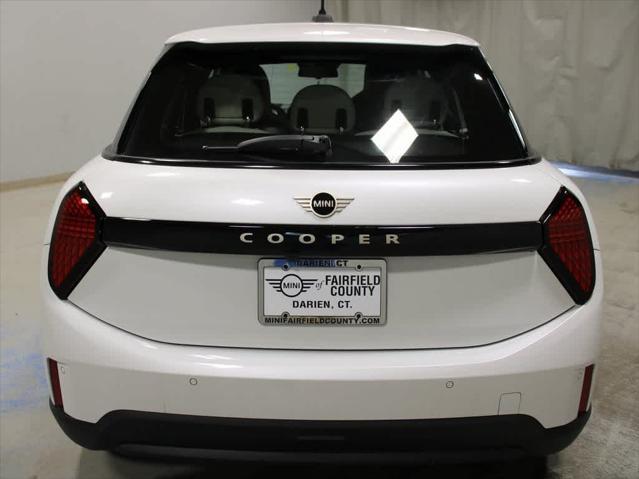new 2025 MINI Hardtop car, priced at $33,505