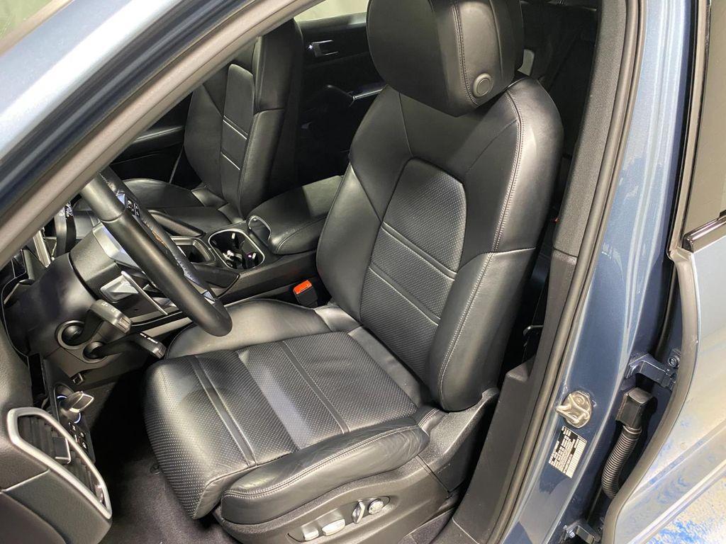 used 2019 Porsche Cayenne car, priced at $31,295