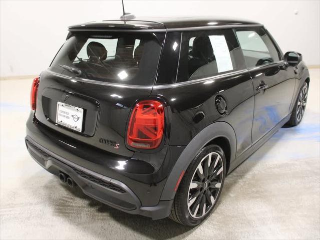 used 2022 MINI Hardtop car, priced at $27,995