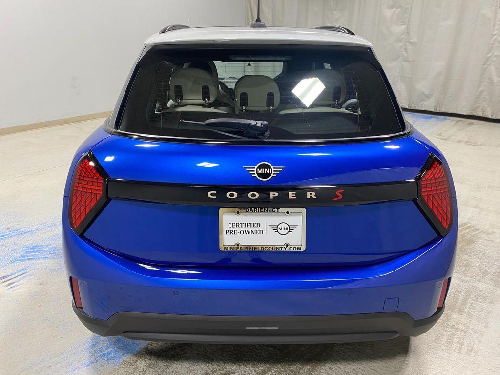 used 2025 MINI Hardtop car, priced at $32,495