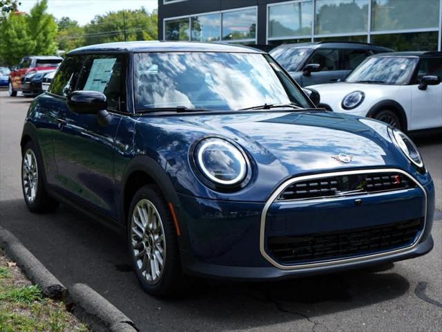 new 2025 MINI Hardtop car, priced at $38,570