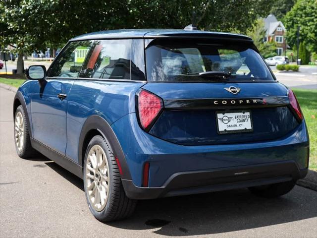 new 2025 MINI Hardtop car, priced at $38,570