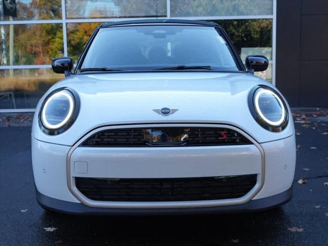 new 2025 MINI Hardtop car, priced at $36,680