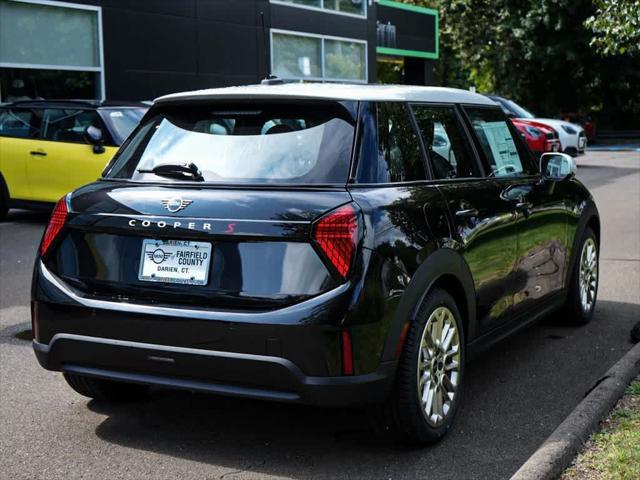 new 2025 MINI Hardtop car, priced at $36,670