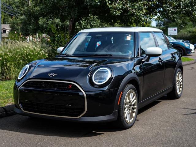 new 2025 MINI Hardtop car, priced at $36,670