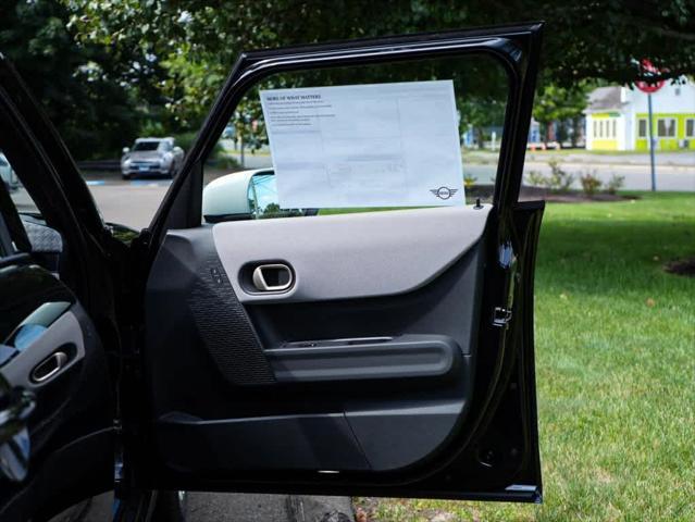 new 2025 MINI Hardtop car, priced at $36,670