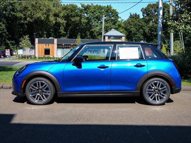 new 2025 MINI Hardtop car, priced at $36,970