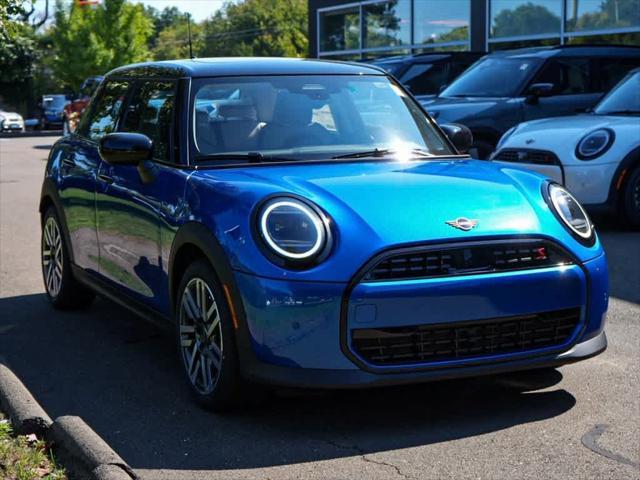 new 2025 MINI Hardtop car, priced at $36,970