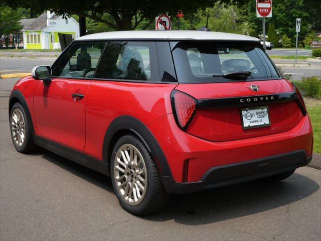 new 2025 MINI Hardtop car, priced at $32,430