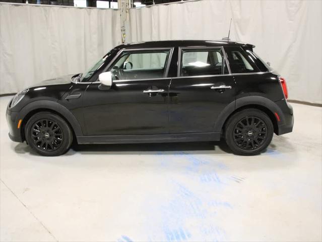 used 2022 MINI Hardtop car, priced at $23,495