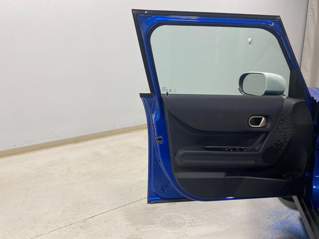 used 2025 MINI Hardtop car, priced at $33,495