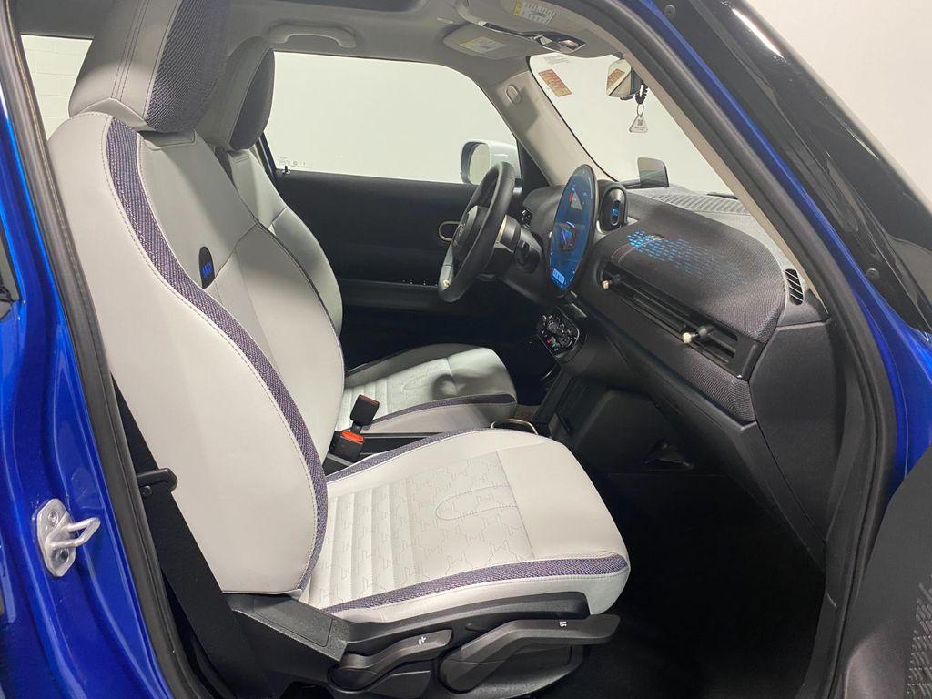 used 2025 MINI Hardtop car, priced at $33,495