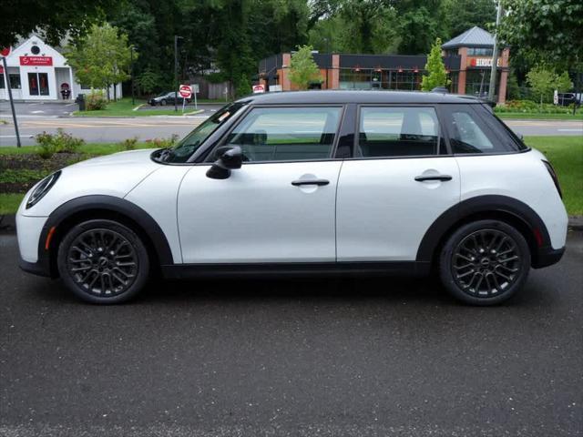 new 2025 MINI Hardtop car, priced at $33,525