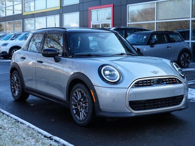 new 2025 MINI Hardtop car, priced at $36,930