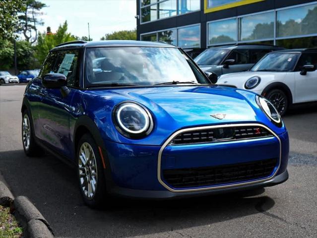 new 2025 MINI Hardtop car, priced at $34,600