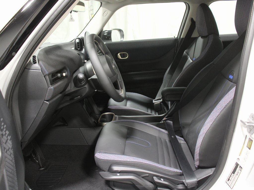 new 2025 MINI Hardtop car, priced at $33,860