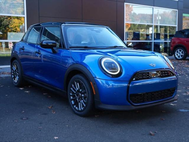 new 2025 MINI Hardtop car, priced at $37,580