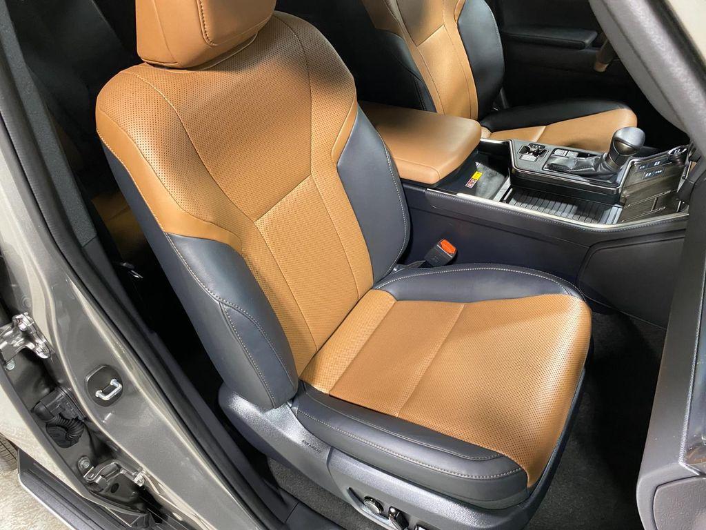 used 2025 Lexus GX 550 car, priced at $82,995