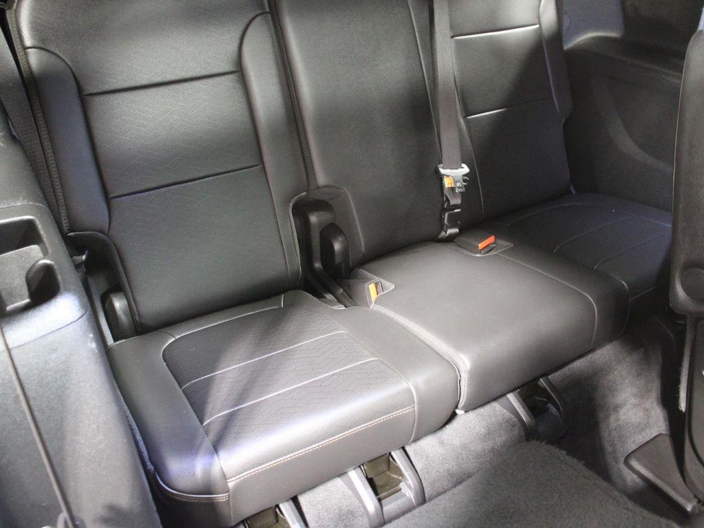 used 2023 Chevrolet Traverse car