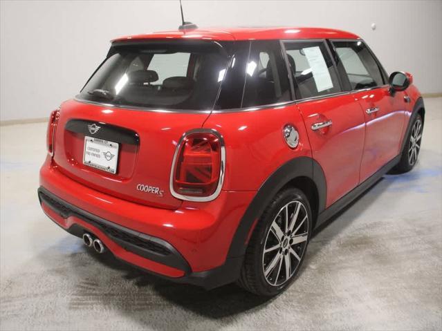 used 2024 MINI Hardtop car, priced at $33,495