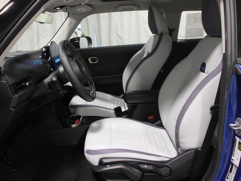 used 2025 MINI Hardtop car, priced at $29,995