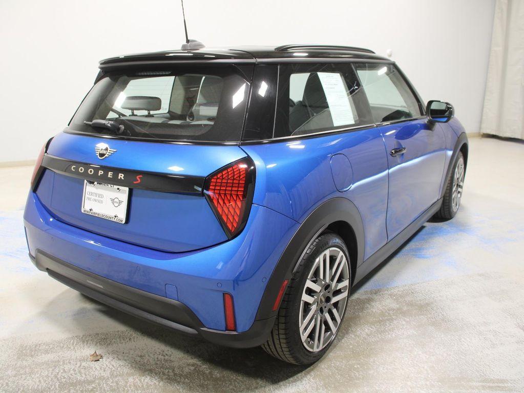 used 2025 MINI Hardtop car, priced at $29,995