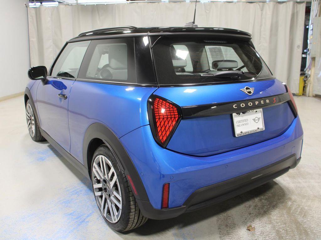 used 2025 MINI Hardtop car, priced at $29,995