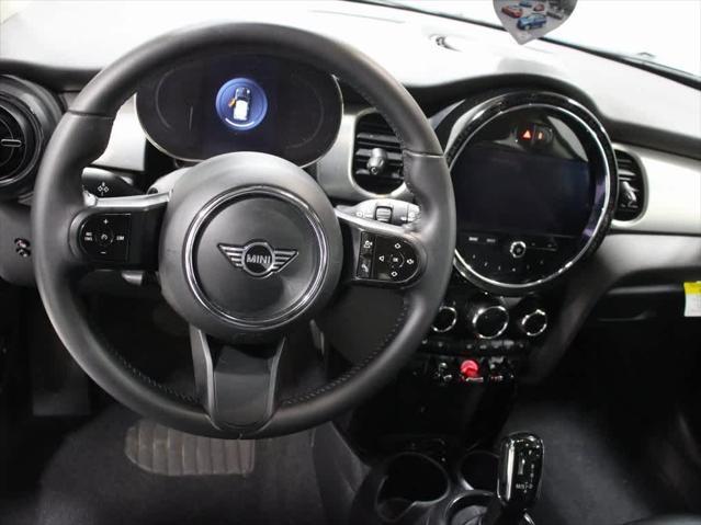 used 2022 MINI Hardtop car, priced at $22,995