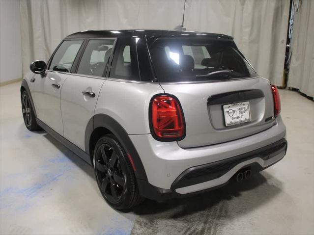 used 2024 MINI Hardtop car, priced at $33,495