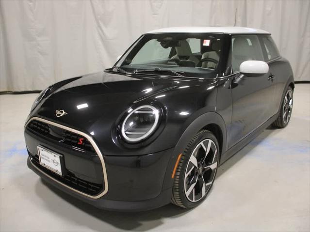 used 2025 MINI Hardtop car, priced at $33,495