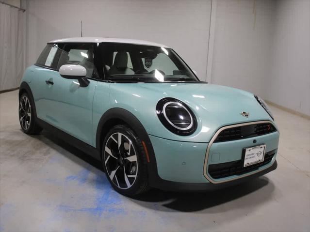 used 2025 MINI Hardtop car