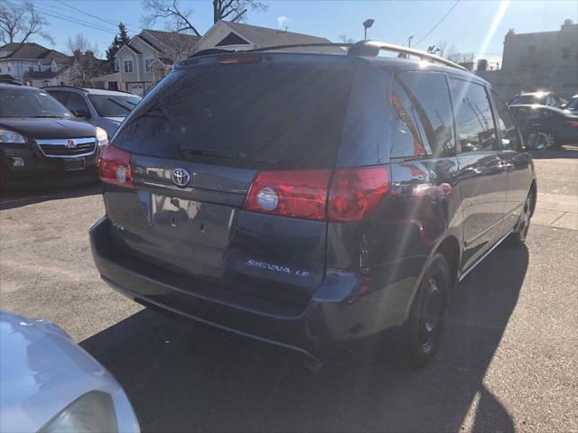 used 2006 Toyota Sienna car, priced at $4,495