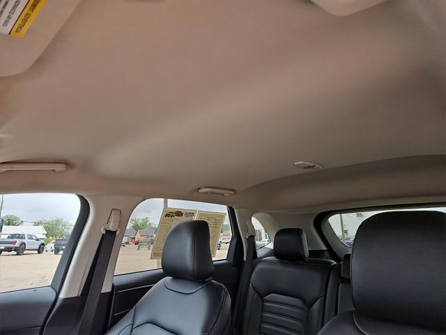 used 2024 Ford Edge car, priced at $30,181