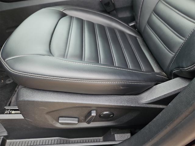 used 2024 Ford Edge car, priced at $30,181