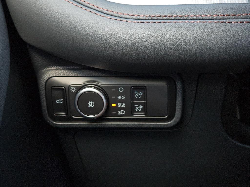 new 2025 Ford Explorer car, priced at $46,028