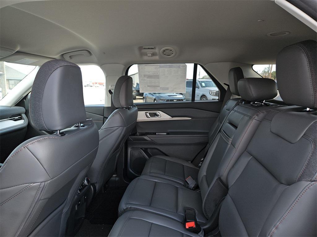 new 2025 Ford Explorer car, priced at $46,028