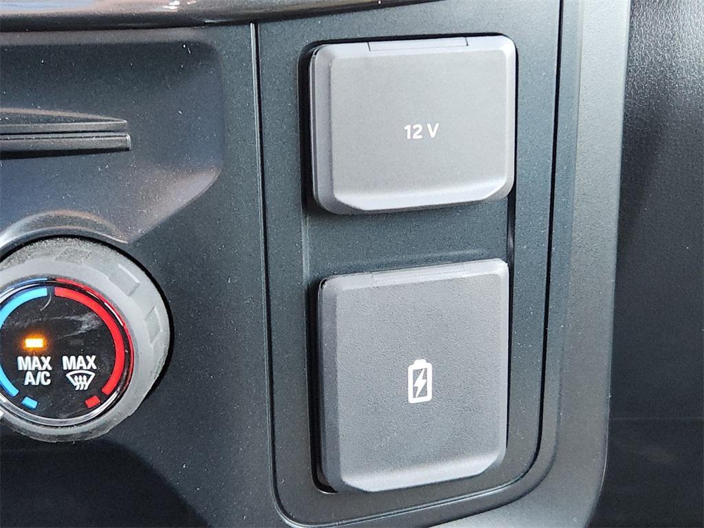 new 2025 Ford F-150 car, priced at $50,931