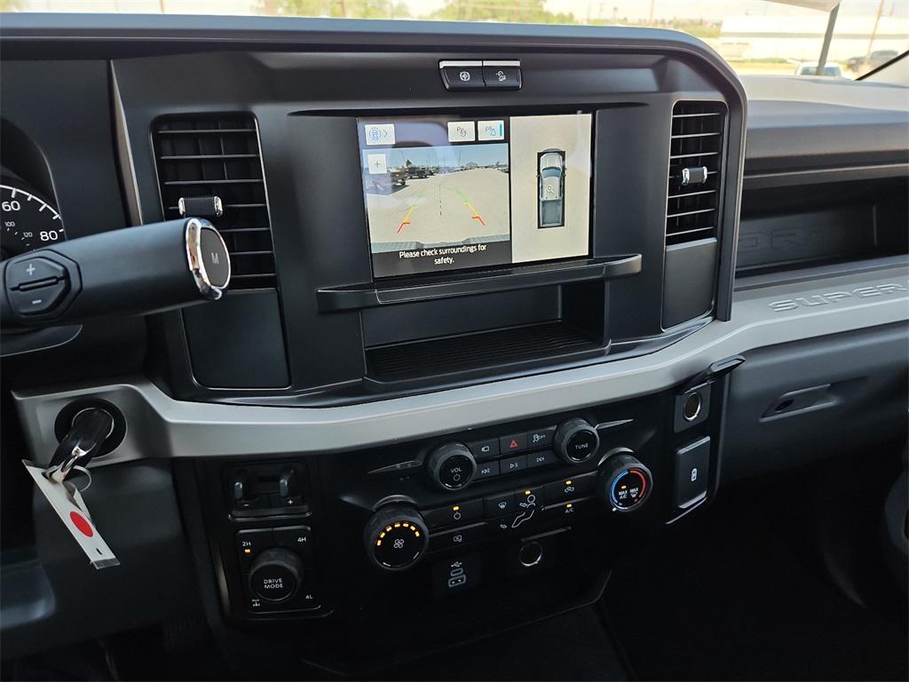 new 2025 Ford F-250 car, priced at $65,412