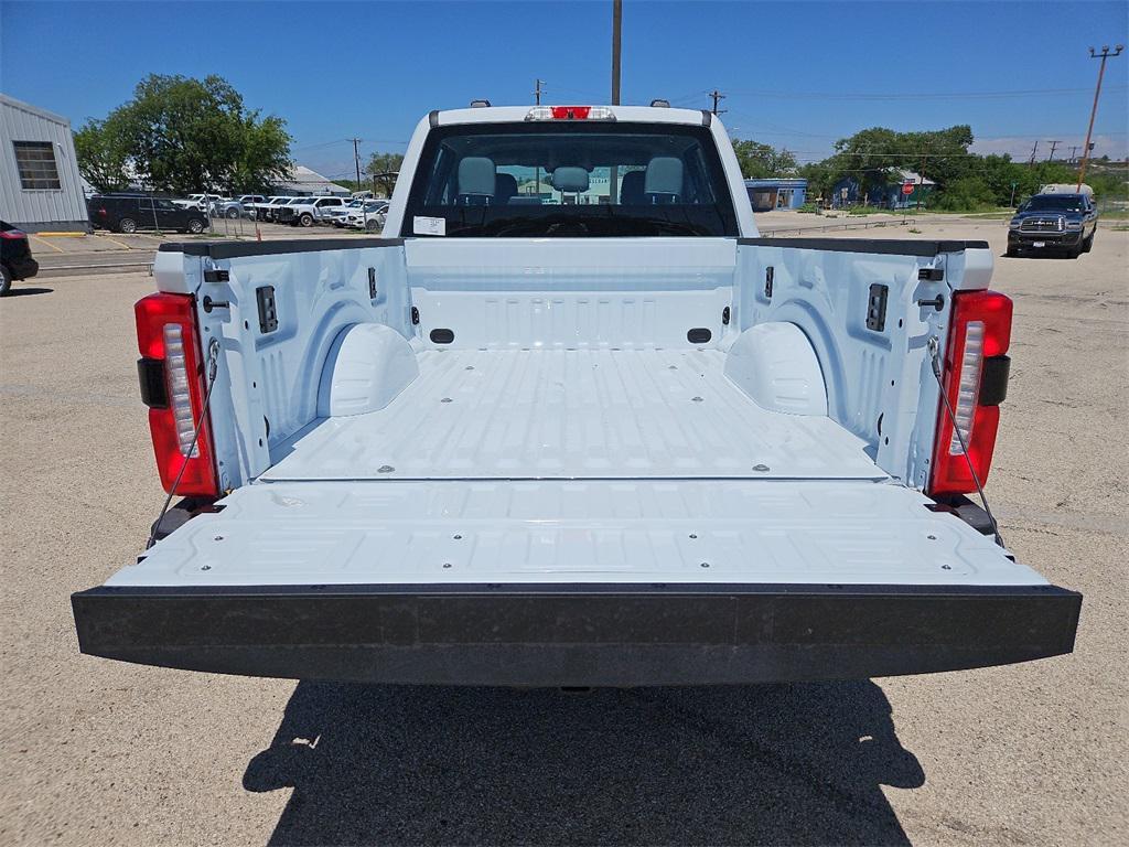 new 2025 Ford F-250 car, priced at $65,412