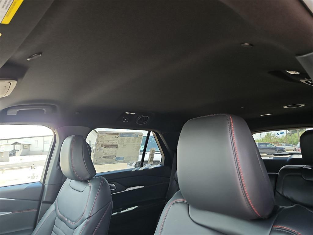 new 2025 Ford Explorer car, priced at $46,678