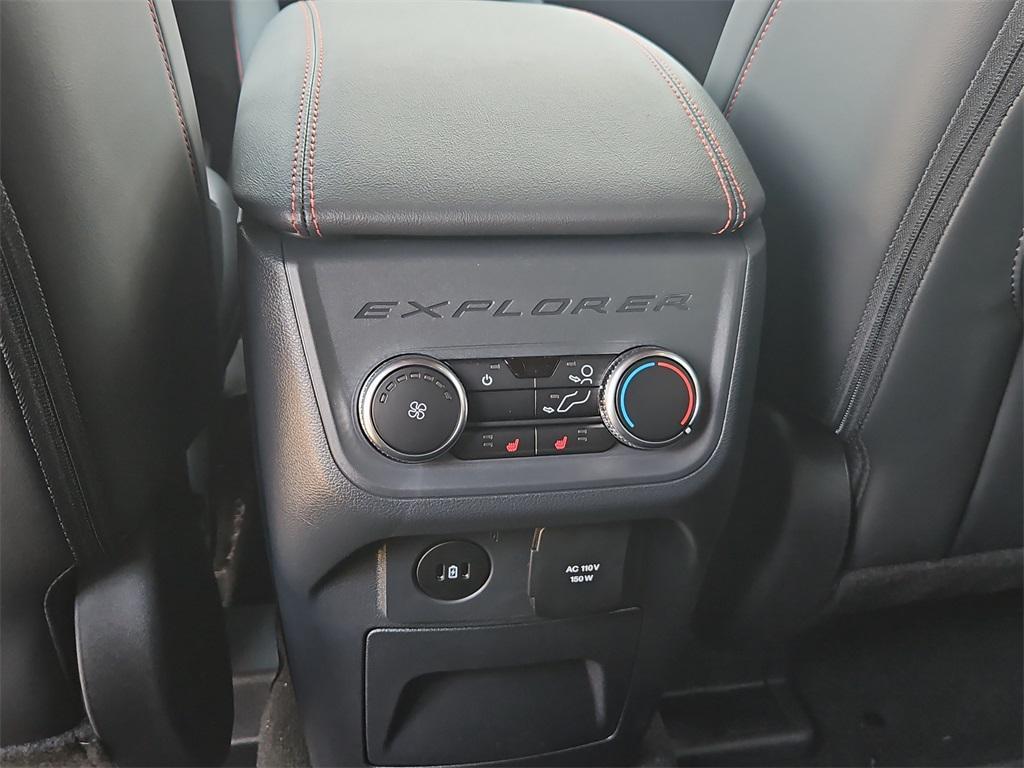 new 2025 Ford Explorer car, priced at $46,678