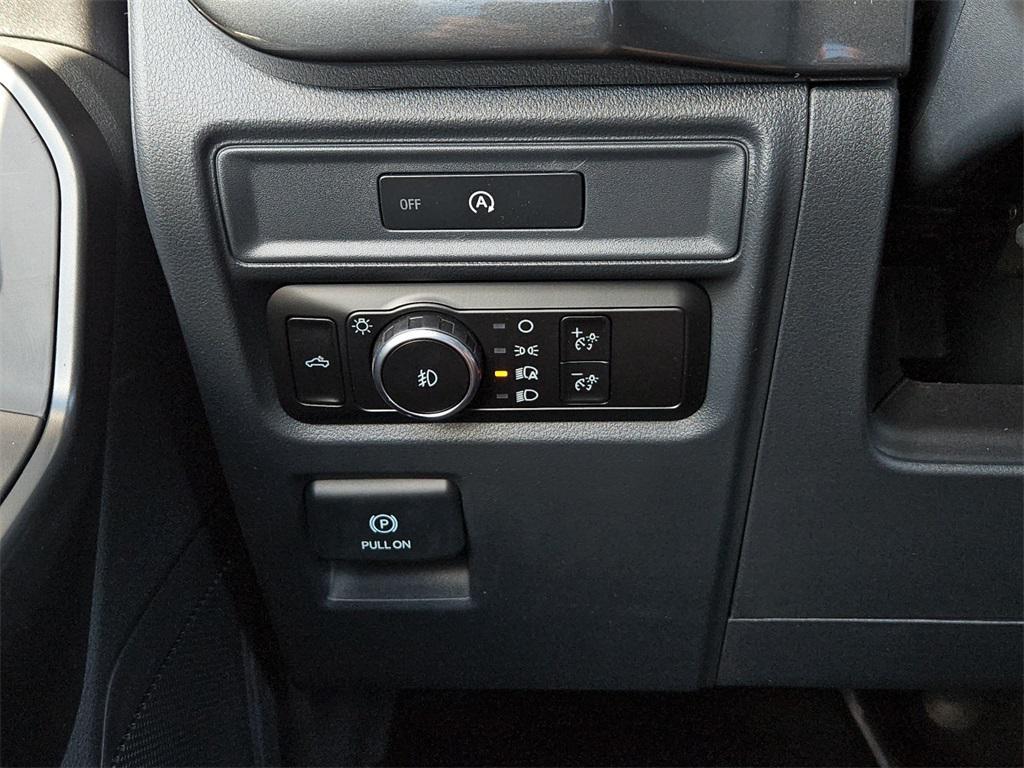 new 2025 Ford F-150 car, priced at $51,037