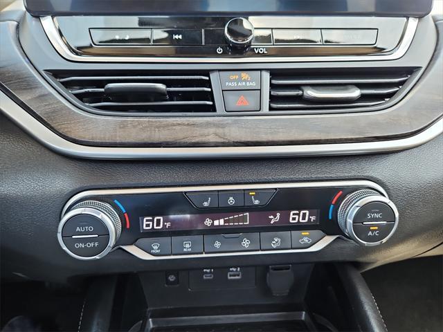 used 2023 Nissan Altima car, priced at $23,977
