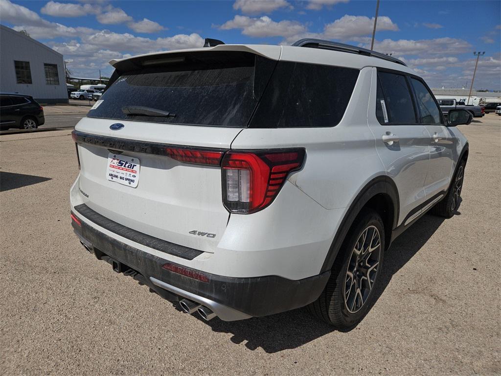 new 2025 Ford Explorer car, priced at $59,086