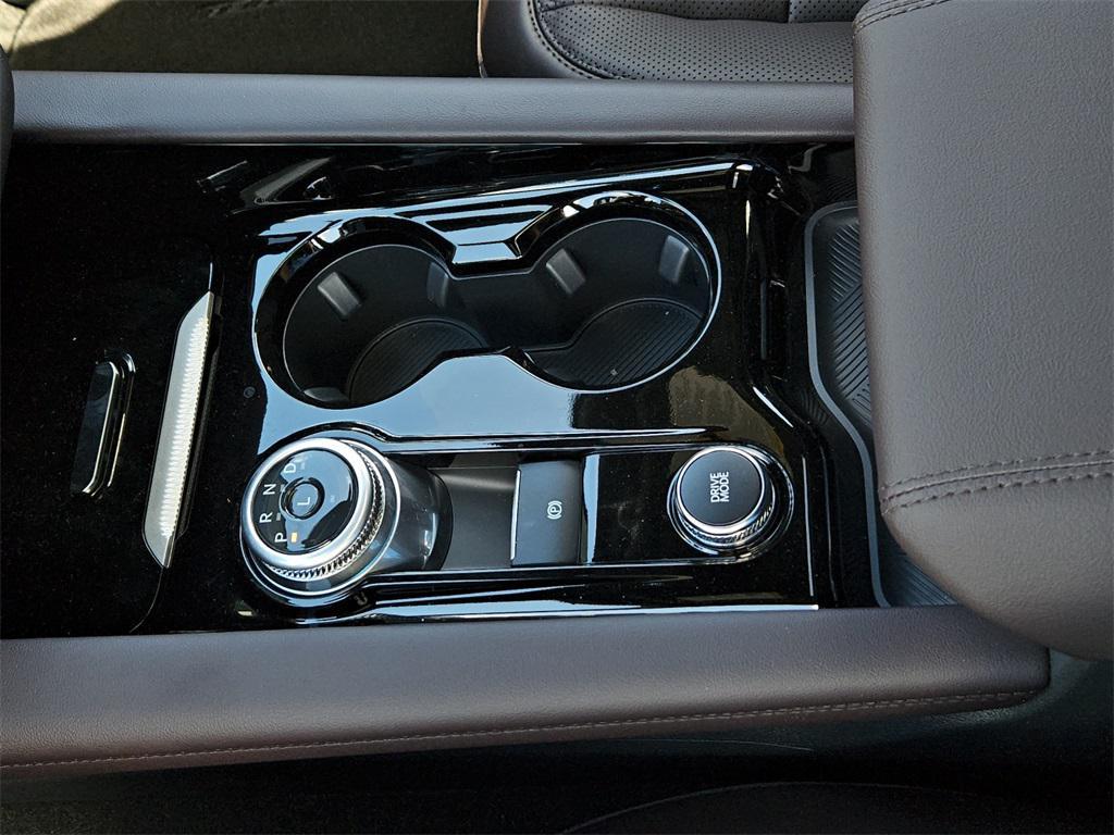 new 2025 Ford Explorer car, priced at $59,086